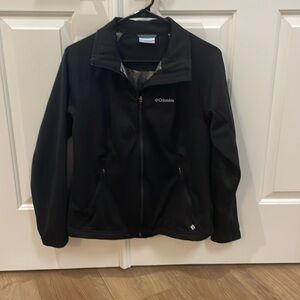 Columbia lightweight insulated jacket